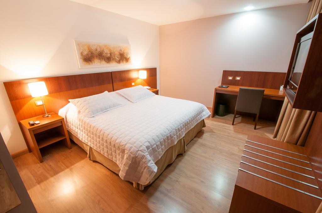 Hotel Jacques Georges Tower Pelotas Zewnętrze zdjęcie