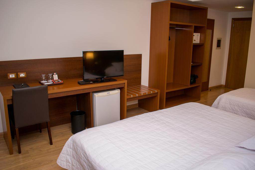 Hotel Jacques Georges Tower Pelotas Zewnętrze zdjęcie