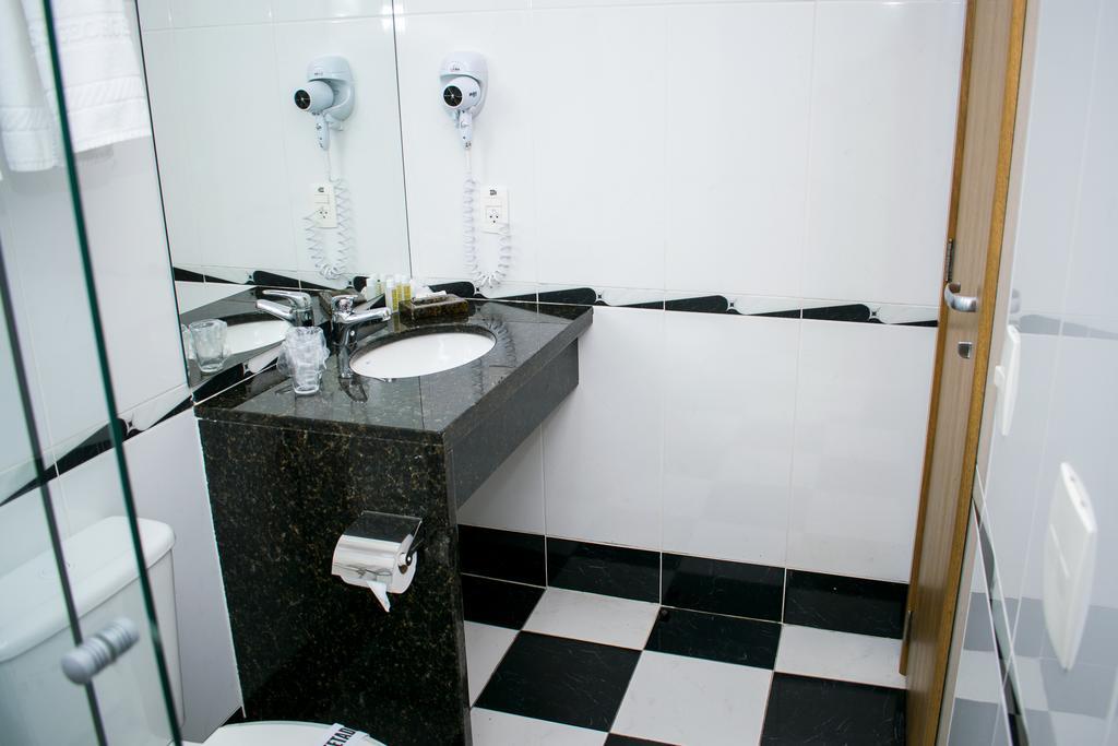 Hotel Jacques Georges Tower Pelotas Zewnętrze zdjęcie
